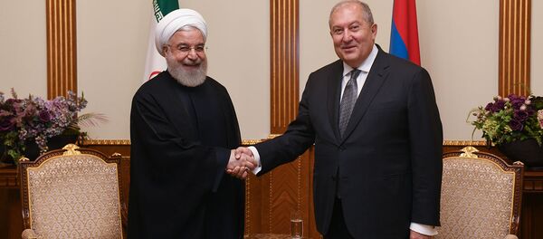 Встреча президентов Армении и Ирана Армена Саркисяна и Хасана Роухани (30 сентября 2019). Еревaн Встреча президентов Армении и Ирана Армена Саркисяна и Хасана Роухани (30 сентября 2019). Еревaн - Sputnik Армения