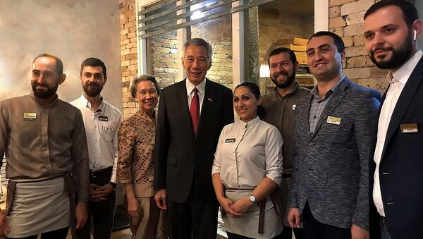 Премьер-министр Сингапура Ли Сянь Луна в ресторане Лаваш - Sputnik Армения