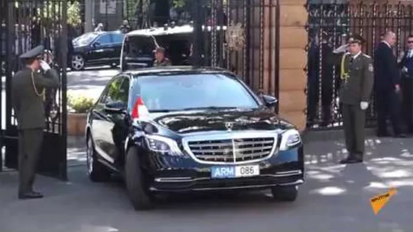 Прибытие высоких гостей на саммит ЕАЭС в Ереване Прибытие высоких гостей на саммит ЕАЭС в Ереване - Sputnik Армения
