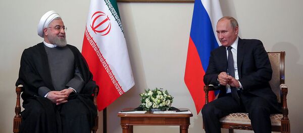 Встреча президентов России и Ирана Владимира Путина и Хасана Роухани (1 октября 2019). Еревaн Встреча президентов России и Ирана Владимира Путина и Хасана Роухани (1 октября 2019). Еревaн - Sputnik Армения