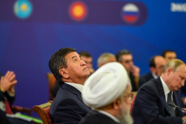 Президент Кыргызстана Сооронбай Жээнбеков во время расширенного заседания Высшего Евразийского Экономического Совета - Sputnik Армения
