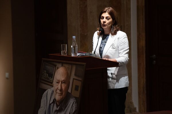 В глубине души он был армянином: прах Кима Бакши упокоится в Гарнийском ущелье и Шуши - Sputnik Армения