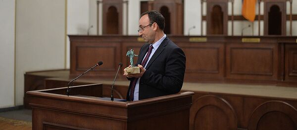 Председатель Конституционного суда Грайр Товмасян во время церемонии присвоения залу заседаний КС имени Шаамира и Акоба Шаамирянов (23 марта 2018). Еревaн - Sputnik Армения