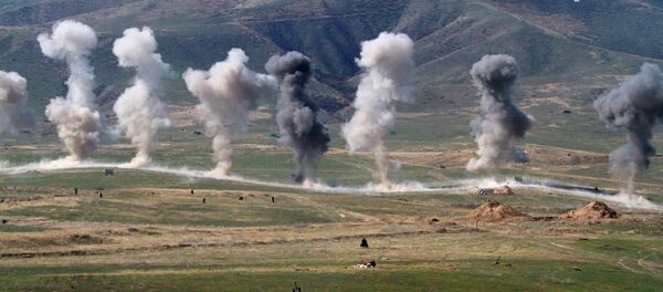 Военные учения Армии Обороны Карабаха Военные учения Армии Обороны Карабаха - Sputnik Армения