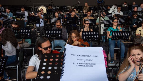 Генеральная репетиция оркестра WCIT перед концертом - Sputnik Армения