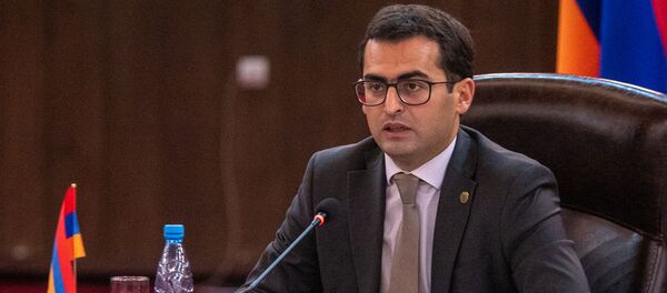 Министр высокотехнологической промышленности Акоб Аршакян на заседании министров высоких технологий стран-членов ОЧЭС в рахмах WCIT 2019 (7 октября 2019). Ереван Министр высокотехнологической промышленности Акоб Аршакян на заседании министров высоких технологий стран-членов ОЧЭС в рахмах WCIT 2019 (7 октября 2019). Ереван - Sputnik Արմենիա