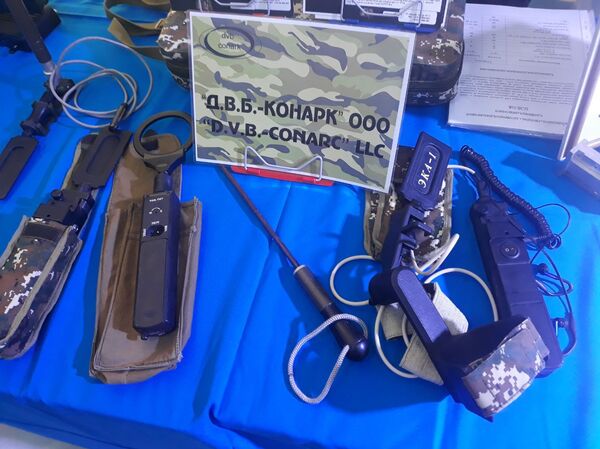 Миноискатели да волшебное зеркало: DigiTec Expo поможет армянскому спецназу и красоткам - Sputnik Армения