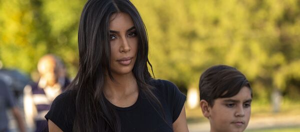 Ким Кардашьян посетила мемориальный комплекс Цицернакаберд (8 октября 2019). Ереван Ким Кардашьян посетила мемориальный комплекс Цицернакаберд (8 октября 2019). Ереван - Sputnik Արմենիա