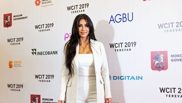 Армения вдохновила Ким Кардашьян на новые бизнес-проекты - Sputnik Армения