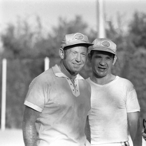 Нештатная ситуация и коньяк - как Леонов вогнал в краску американских космонавтов - Sputnik Армения