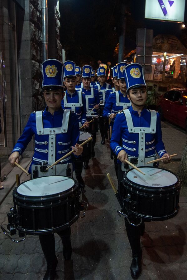 Թմբկահարների շոու Երևանում. «Yerevan Drums»-ը նշում է 10-ամյակը. տեսանյութ - Sputnik Արմենիա