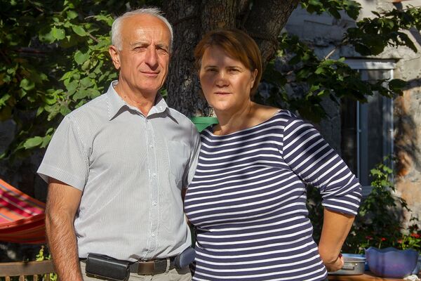 Վանաձորցի ընտանիքի թալիսմանը մասուրն է, կամ զբոսաշրջիկները հիացած են հայկական ապուրով - Sputnik Արմենիա