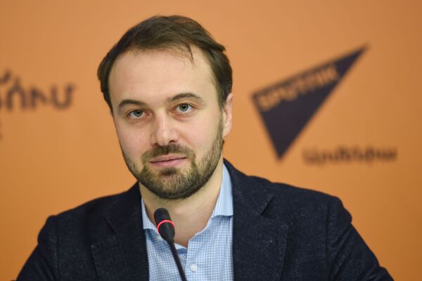 Быть счастливым и богатым։ армянским школьникам расскажут и покажут возможности VR/AR - Sputnik Армения