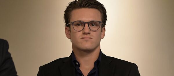 Директор компании Academyfilms, вице-президент телеканала Popstar (США) Джейкоб Мейбери на заседании первого фестиваля кино и телепрограмм Улучшая мир (15 октября 2019). Еревaн - Sputnik Արմենիա