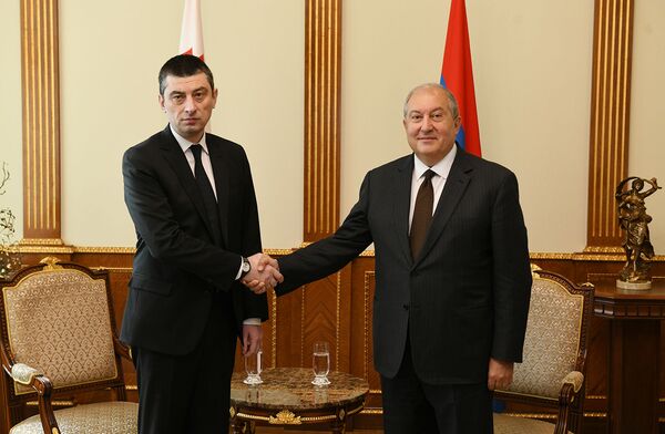 Премьер Грузии рассказал президенту Армении о своем настрое на сотрудничество - Sputnik Армения