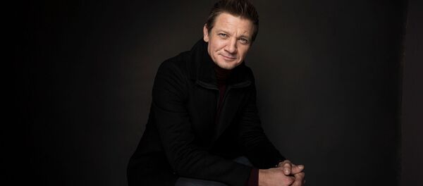 Актер Джереми Реннер - Sputnik Армения