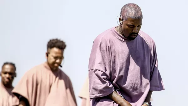 Канье Уэст проводит Воскресную службу на фестивале Coachella Valley Music And Arts, 2019 - Sputnik Армения