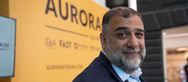 Рубен Варданян на выставке Это моя история: истории Авроры Мардиганян и других женщин, вдохновляющих мир (16 октября 2019). Еревaн - Sputnik Армения