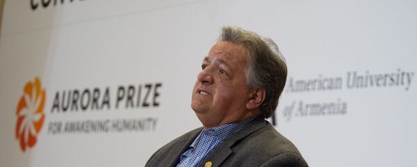 Нубар Афеян на встрече героев Авроры с жителями столицы (17 октября 2019). Еревaн Нубар Афеян на встрече героев Авроры с жителями столицы (17 октября 2019). Еревaн - Sputnik Արմենիա