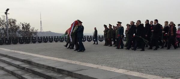 Ծաղիկներ` Հայրենական մեծ պատերազմի զոհերի հիշատակին - Sputnik Արմենիա