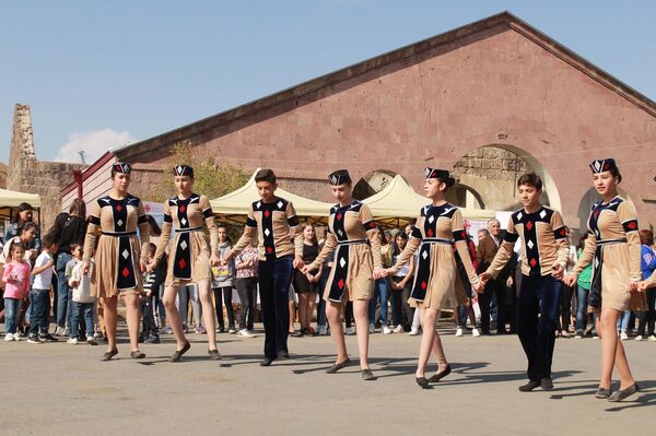 Ղափամայի փառատոն` Առափիում. Շիրակի մարզում նոր ավանդույթի հիմք դրվեց Ղափամայի փառատոն` Առափիում. Շիրակի մարզում նոր ավանդույթի հիմք դրվեց - Sputnik Արմենիա