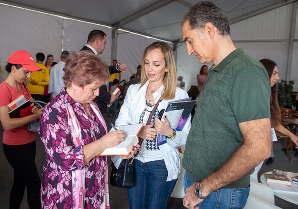 Я всегда ненавидел теннис: откровения Андре Агасси вышли в свет на армянском языке - Sputnik Армения