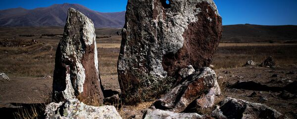 Мегалитический комплекс Караундж находится на юге Армении, вблизи города Сисиан. - Sputnik Армения