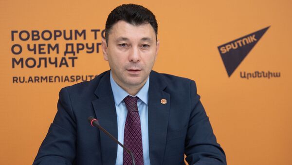 Пресс-конференция Эдуарда Шармазанова (20 октября 2019). Еревaн - Sputnik Արմենիա