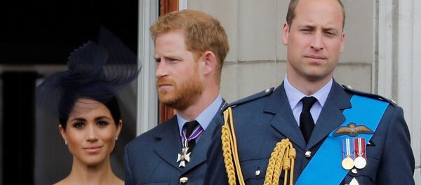 Меган Маркл, принц Гарри и принц Уильям Меган Маркл, принц Гарри и принц Уильям - Sputnik Армения