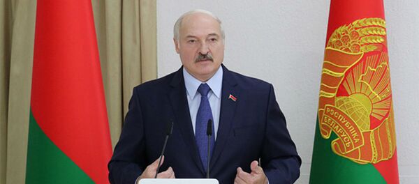 Александр Лукашенко в Академии управления при Президенте Республики Беларусь Александр Лукашенко в Академии управления при Президенте Республики Беларусь - Sputnik Армения