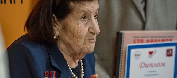 Победитель конкурса видеороликов Москва, я люблю тебя!, ветеран ВОВ Розалия Абгарян - Sputnik Արմենիա