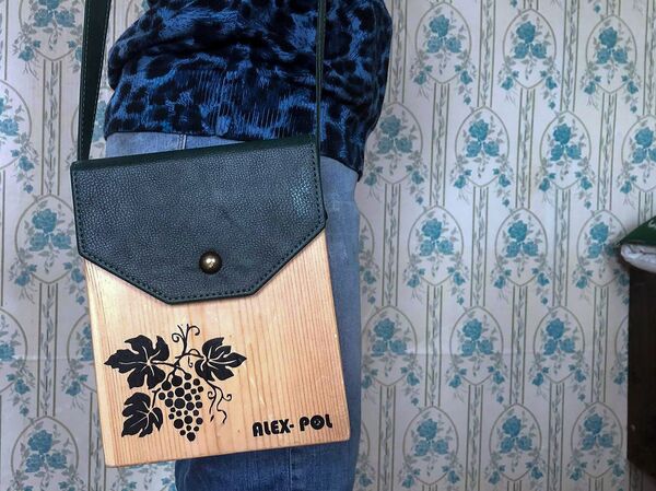 Գյումրեցի երիտասարդը «հեղափոխություն» է անում նորաձևության ոլորտում. լուսանկարներ Գյումրեցի երիտասարդը «հեղափոխություն» է անում նորաձևության ոլորտում. լուսանկարներ - Sputnik Արմենիա