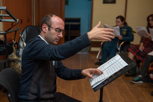 Աշխարհում եզակի երգչախումբ. հաշմանդամություն ունեցող հայ երգիչները նվաճում են մեծ բեմերը - Sputnik Արմենիա