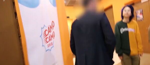 Кадр из видео CampСamp2019: как в Молдове готовят кадры для цветных революций? Кадр из видео CampСamp2019: как в Молдове готовят кадры для цветных революций? - Sputnik Армения