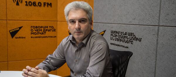 «Հաջող սենդափոխությունը ապագա հաղթանակների հիմքն է». Վլադիմիր Հակոբյան - Sputnik Արմենիա