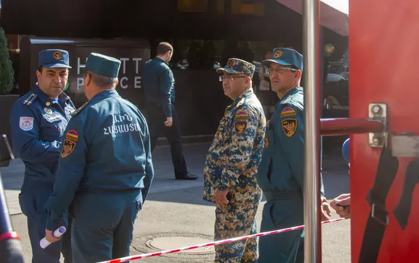 Эвакуация в гостинице Hyatt Place (29 октября 2019). Еревaн Эвакуация в гостинице Hyatt Place (29 октября 2019). Еревaн - Sputnik Армения