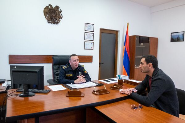 Վարկերի տակ են մտել, մեքենաներ ներկրել. ի՞նչ է կատարվում Հայաստանի մաքսակետերում - Sputnik Արմենիա