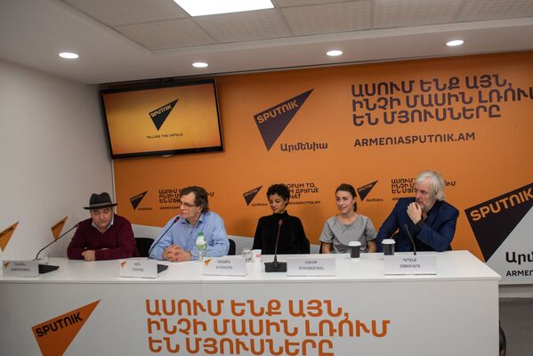 Пресс-конференция, посвященная открывшемуся в Ереване джазовому фестивалю Yerevan Jazz Fest 2019 (30 октября 2019). Еревaн - Sputnik Армения