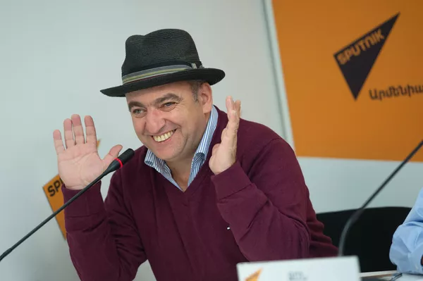 Мы из джаза: Yerevan Jazz Fest продолжает собирать в Армении известных музыкантов Мы из джаза: Yerevan Jazz Fest продолжает собирать в Армении известных музыкантов - Sputnik Армения