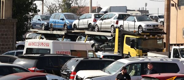 Автомобильный аншлаг на таможенном пункте в Ереване - Sputnik Армения