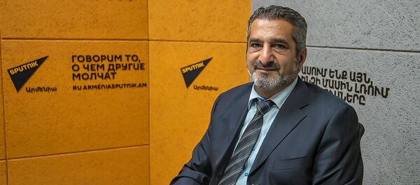 «Շրջակա միջավայրի նախարարությունը դիմում է խարդավանքների». Արթուր Աթոյան «Շրջակա միջավայրի նախարարությունը դիմում է խարդավանքների». Արթուր Աթոյան - Sputnik Արմենիա