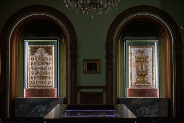 Восемь веков Католикосата: Святой Эчмиадзин - отреставрированный и расширенный - Sputnik Армения