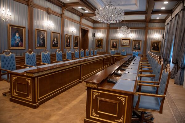 Восемь веков Католикосата: Святой Эчмиадзин - отреставрированный и расширенный - Sputnik Армения