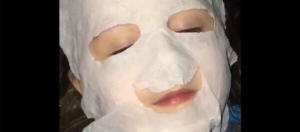 Хадя, хадя а что будет потооом? Девочка поставила маску на два дня!! - Sputnik Արմենիա
