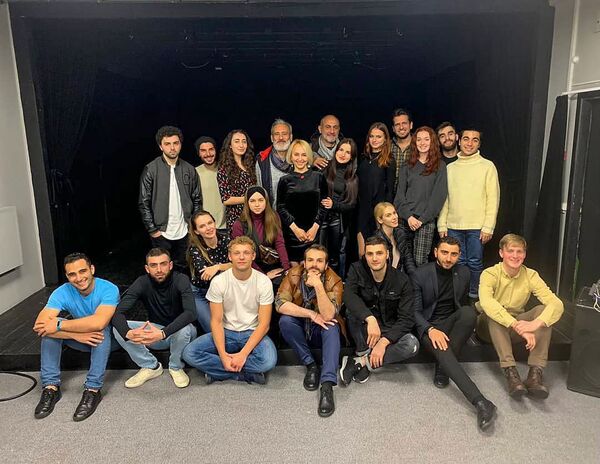 Սկզբունքի հարց է. ինչու Սլավա Ստեփանյանը չի հեռացրել «հայկական» բառը թատրոնի անվանումից - Sputnik Արմենիա