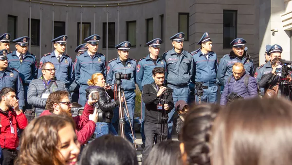 Акция протеста против министра Араика Арутюняна (7 ноября 2019). Еревaн - Sputnik Армения