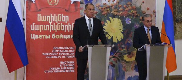Лавров на выставке, посвящённой 75-летию победы в Великой Отечественной войне, в Армении - Sputnik Արմենիա