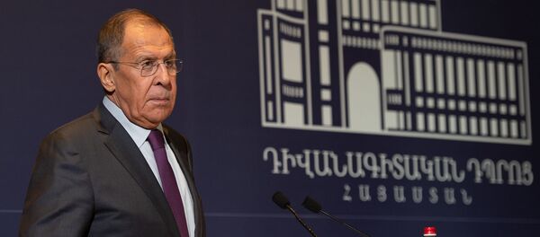 Выступление министра иностранных дел России Сергея Лаврова в дипломатической школе Армении (11 ноября 2019). Еревaн - Sputnik Արմենիա
