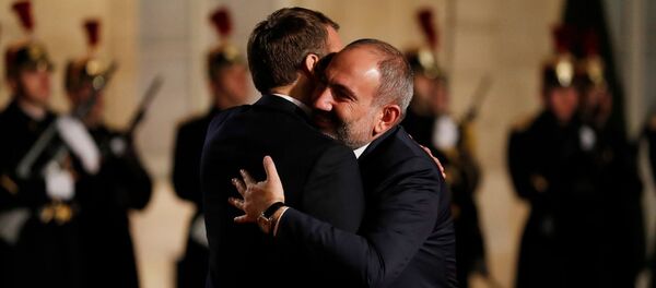 Премьер-министр Армении Никол Пашинян посетил с рабочим визитом Францию (11 ноября 2019). Париж Премьер-министр Армении Никол Пашинян посетил с рабочим визитом Францию (11 ноября 2019). Париж - Sputnik Армения