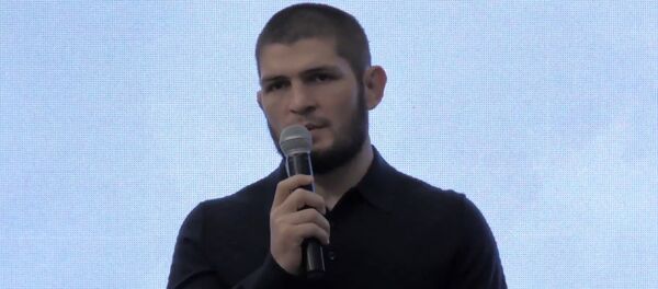 У детей не должно быть свободного времени  - Хабиб Нурмагомедов о правильном воспитании - Sputnik Армения